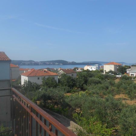 Apartment Luka Trogir Exterior foto