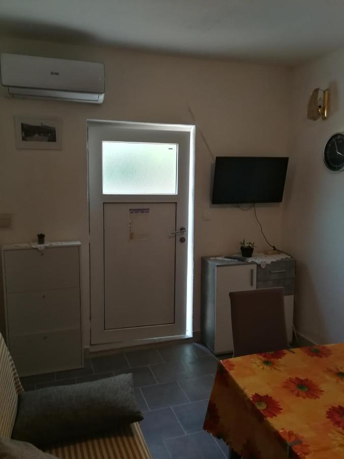 Apartment Luka Trogir Habitación foto